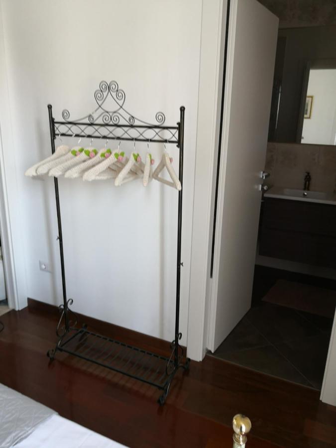 B&B Villa Lilla Сан-Бенедетто-дель-Тронто Екстер'єр фото