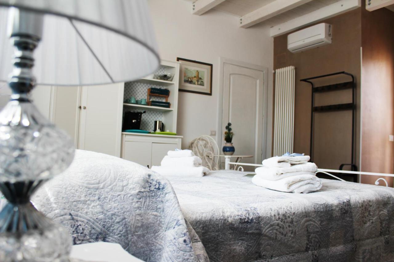 B&B Villa Lilla Сан-Бенедетто-дель-Тронто Екстер'єр фото