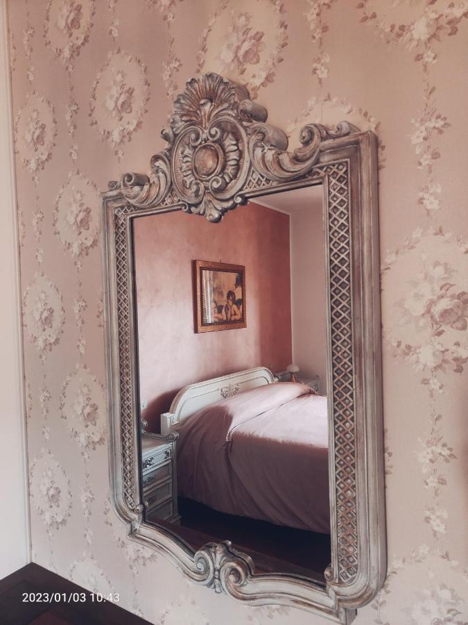B&B Villa Lilla Сан-Бенедетто-дель-Тронто Екстер'єр фото